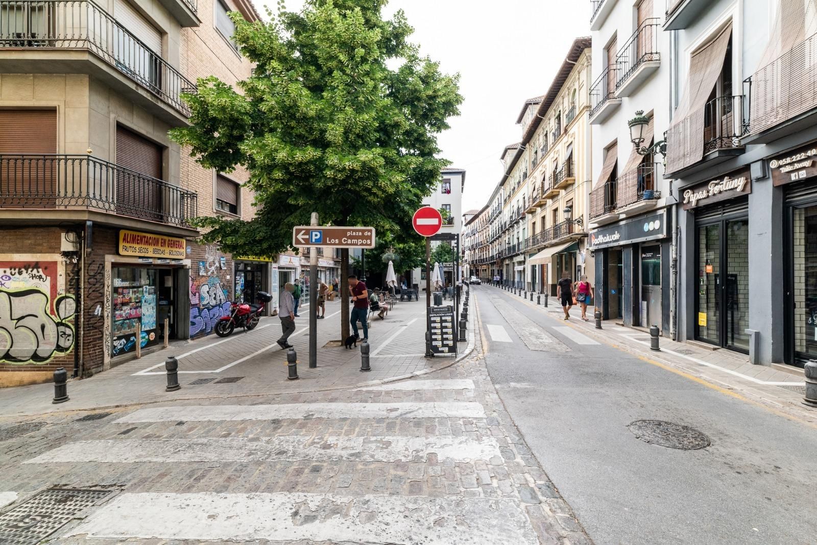 Vista exterior de Pis en venda en  Granada Capital amb Aire condicionat, Traster i Balcó