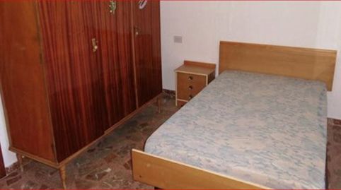 Foto 2 de Piso en venta en Torreperogil, Jaén