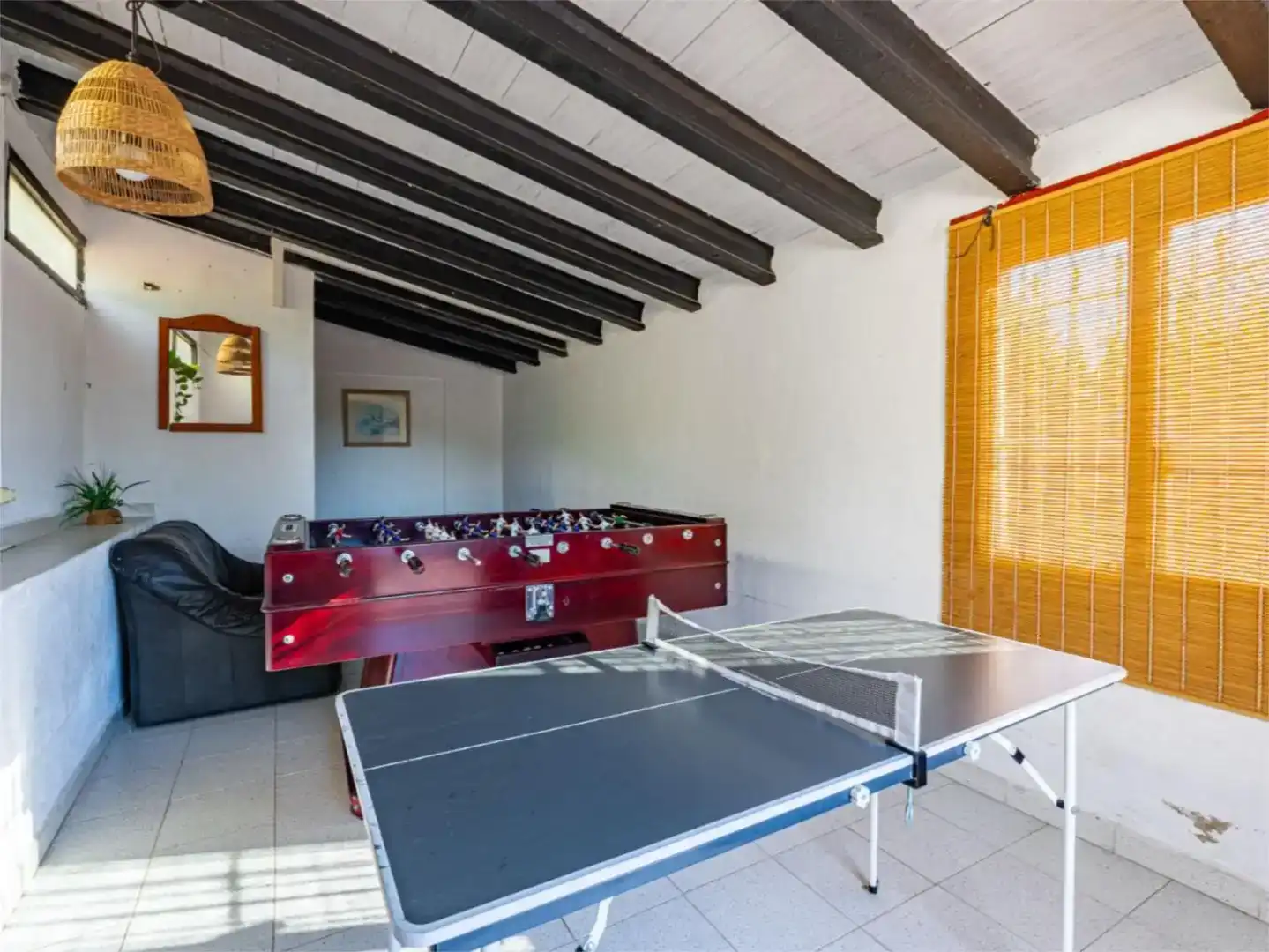 Wohnung zum Verkauf in Polop mit Klimaanlage, Schwimmbad und Balkon