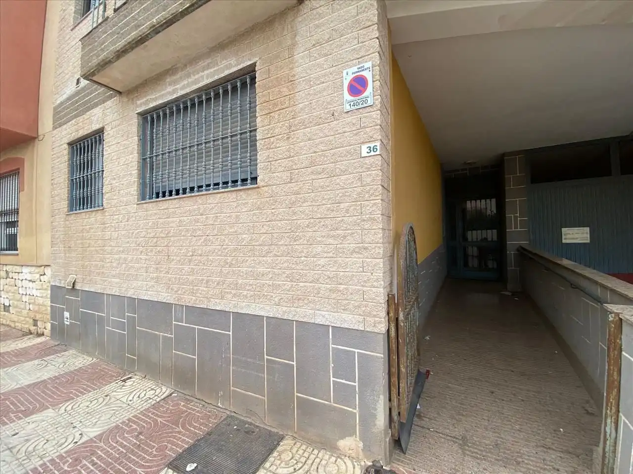 Exterior view of Apartments for sale in Roquetas de Mar  with Storage room