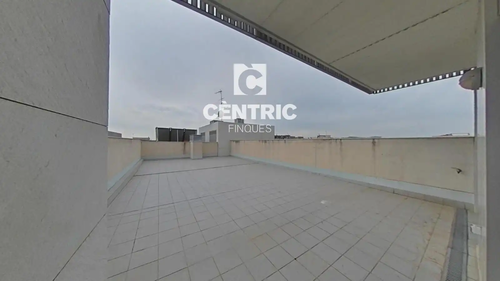 Piso en venta en Plaça Catalunya - Escola Industrial