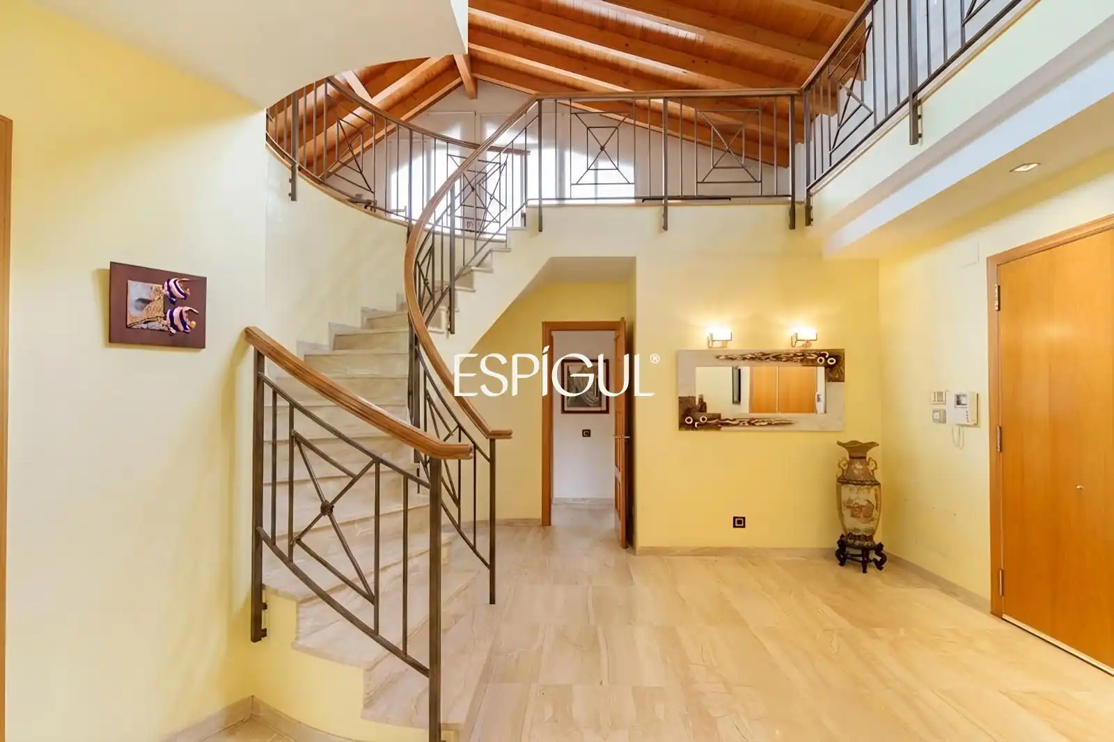 Houses for sale in Sant Cugat del Vallès  with Air Conditioner, Heating and Storage room