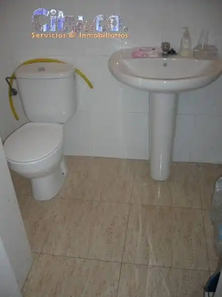 Badezimmer von Geschaftsraum zur Miete in Molina de Segura
