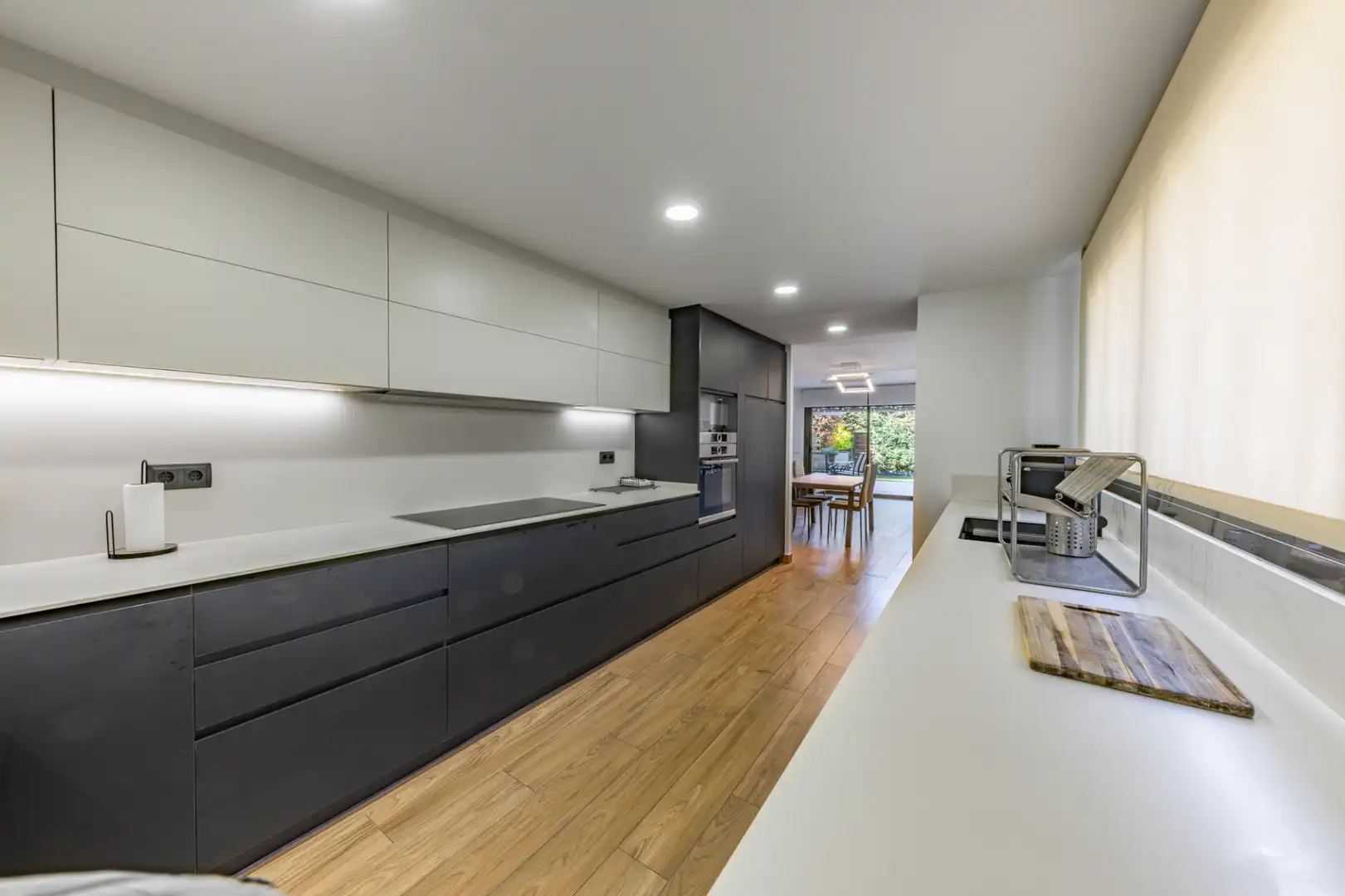 Reihenhaus mit Pool zum Verkauf in Passeig de Joan Coromines 14, imagen 12