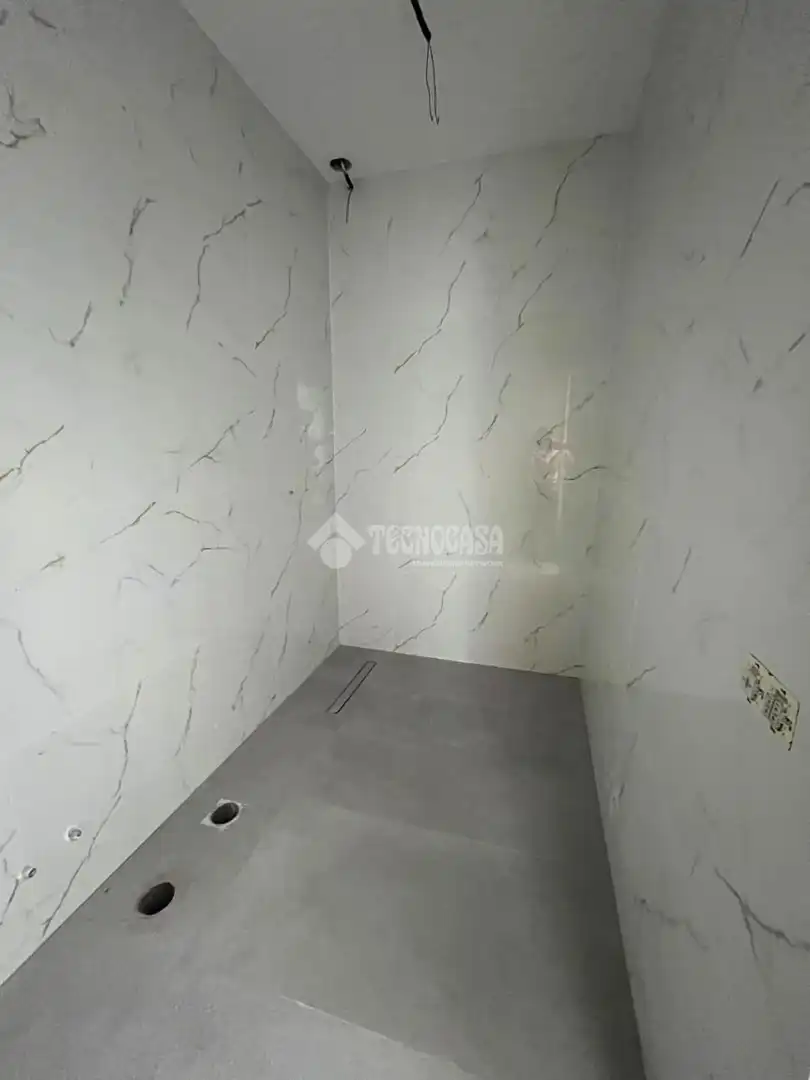 Bany de Casa o xalet en venda en Mairena del Alcor amb Aire condicionat i Calefacció