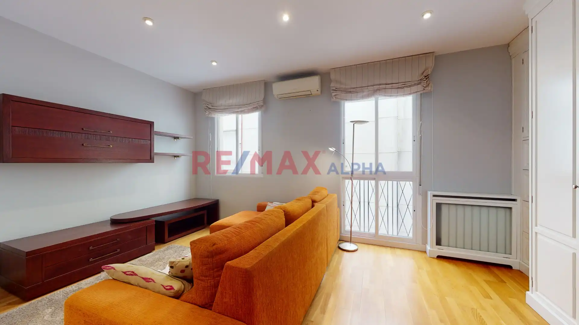 Exterior view of Flat for rent in Madrid  with Air Conditioner, Heating and Furnished