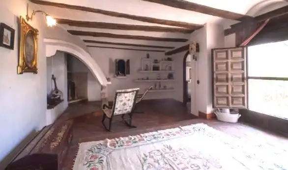 Sala d'estar de Finca rústica en venda en Rubielos de Mora amb Aire condicionat, Calefacció i Terrassa