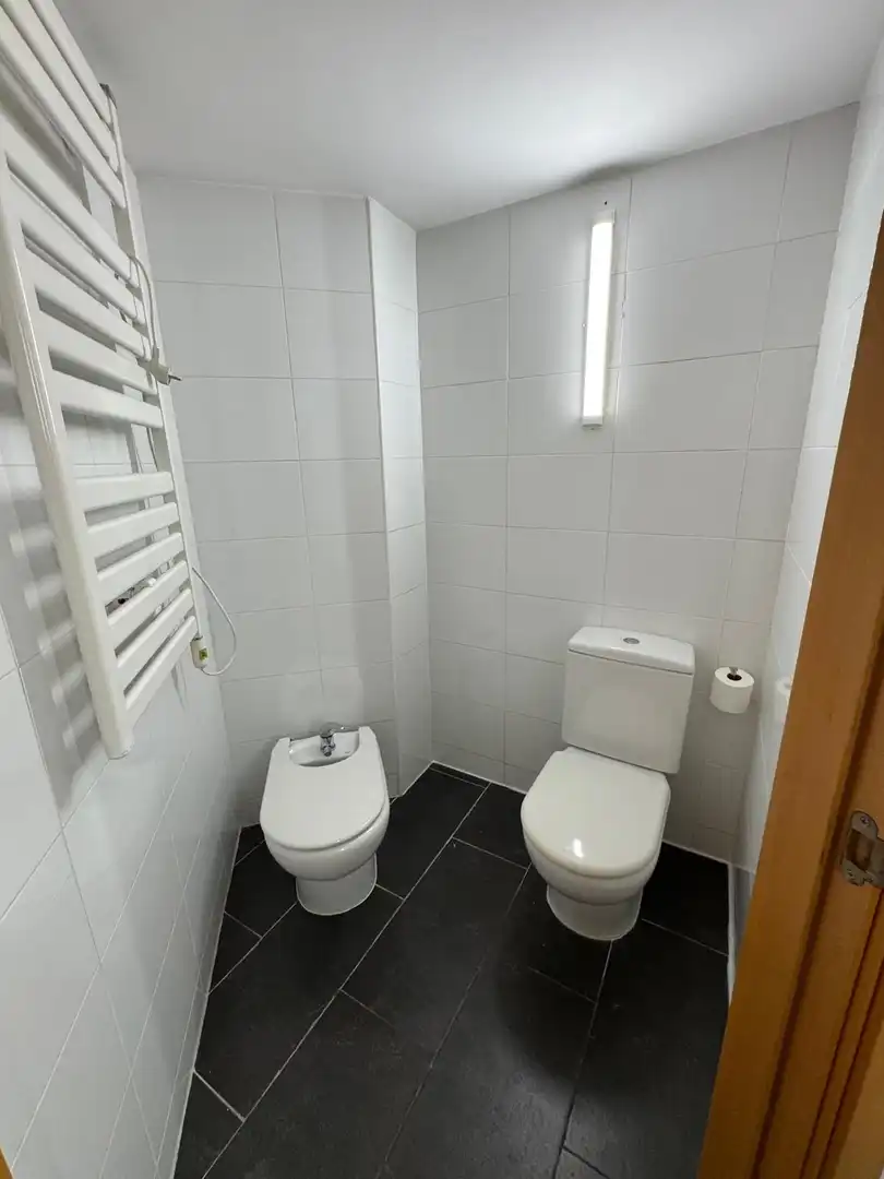 Bany de Loft de lloguer en Barcelona amb Aire condicionat, Moblat i Balcó