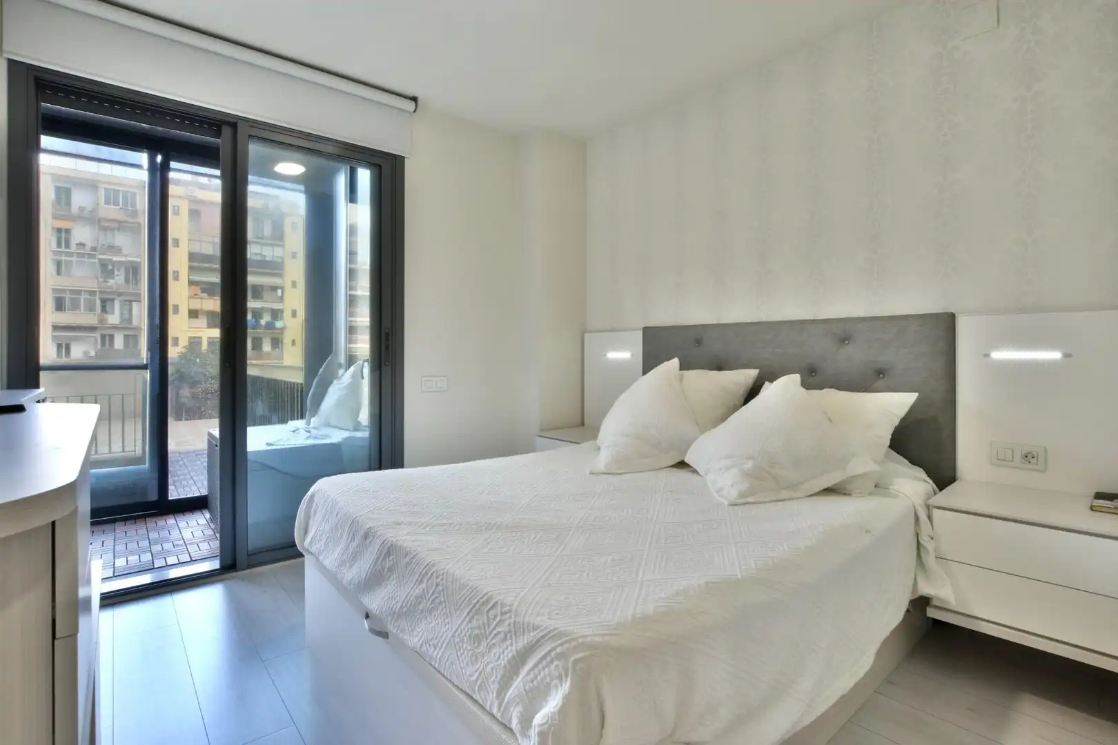 Habitación de Piso en venta en Barcelona con Parquet, Terraza y Balcón