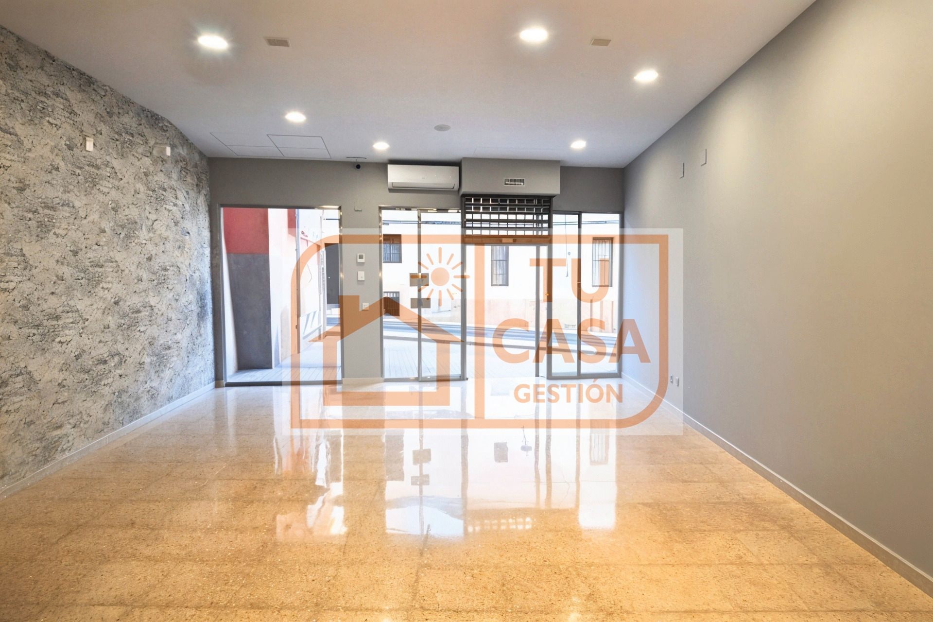 Premises to rent in Cáceres Capital  with Air Conditioner, Heating and Terrace