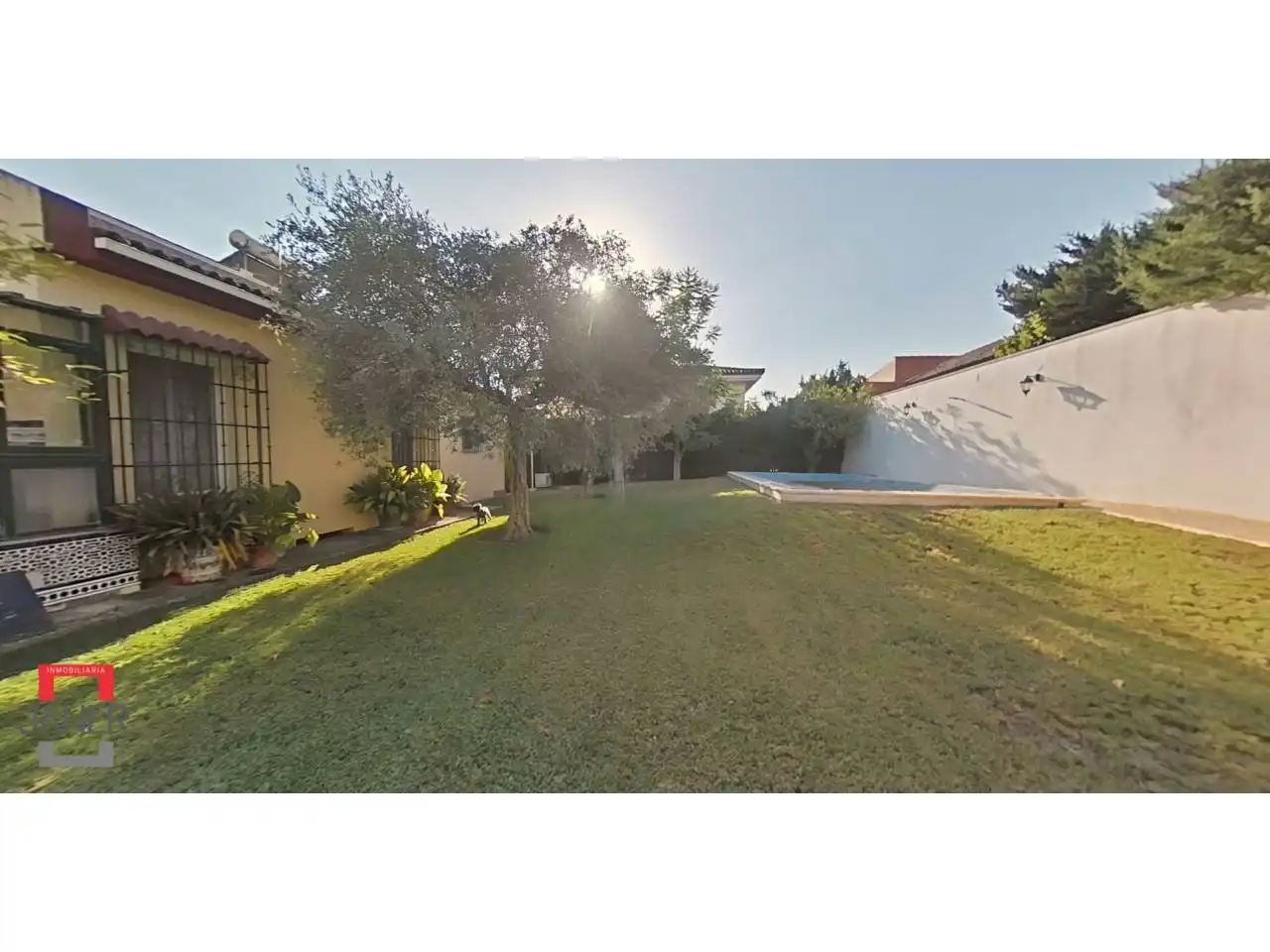 Jardí de Casa o xalet en venda en Tomares amb Aire condicionat, Jardí privat i Terrassa