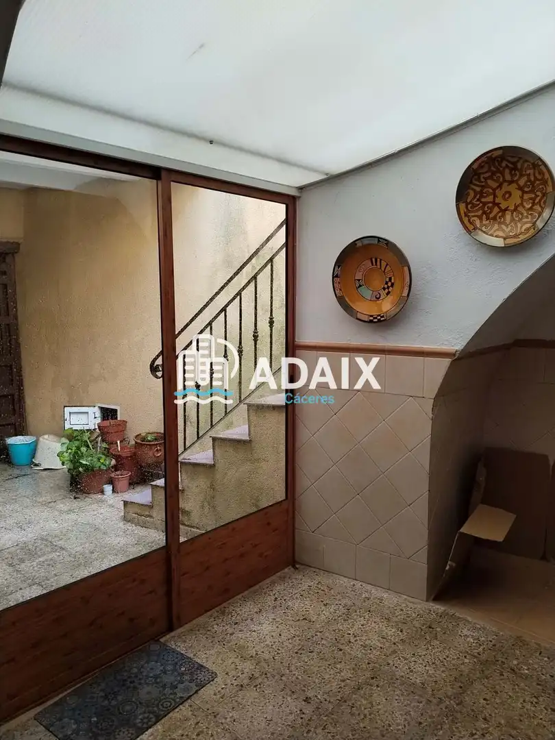 Detached homes for sale in Montánchez, Cáceres