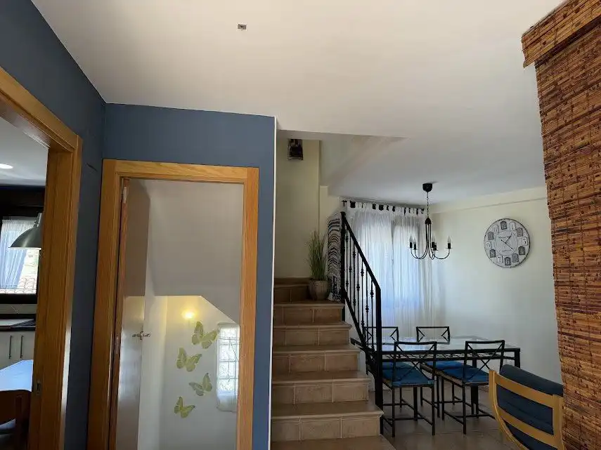 Houses for sale in Soneja  with Terrace, Storage room and Balcony