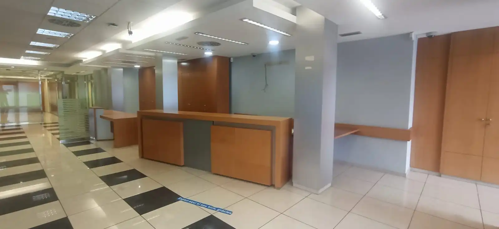 Business premises for sale in Av Catalunya, imagen 3