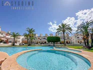 Maison mitoyenne avec piscine à vendre à Calle Monte de Santa Pola