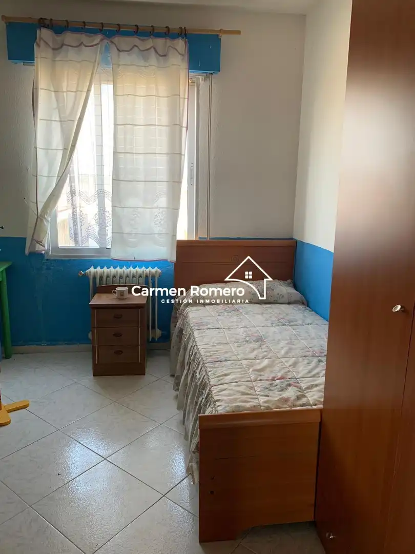 Habitación de Piso en venta en Calzada de Valdunciel con Calefacción, Terraza y Balcón