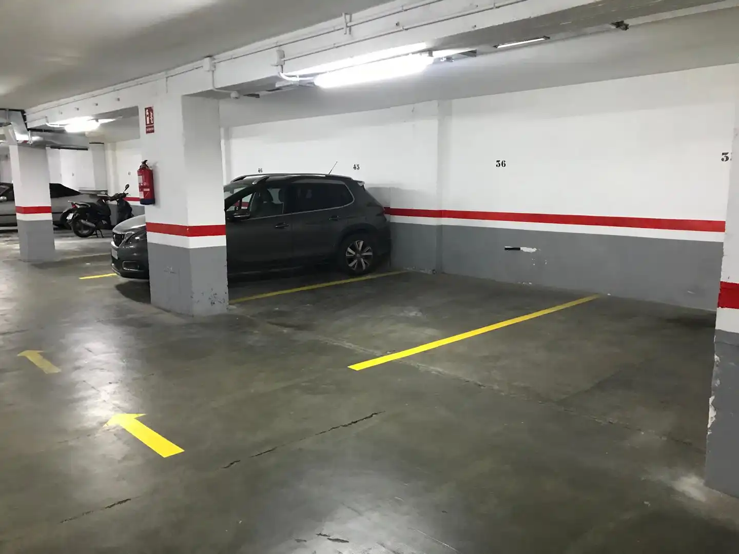 Einzelparkplatz mit Aufzug zur Miete in Carrer de Déu i Mata 154, imagen 3