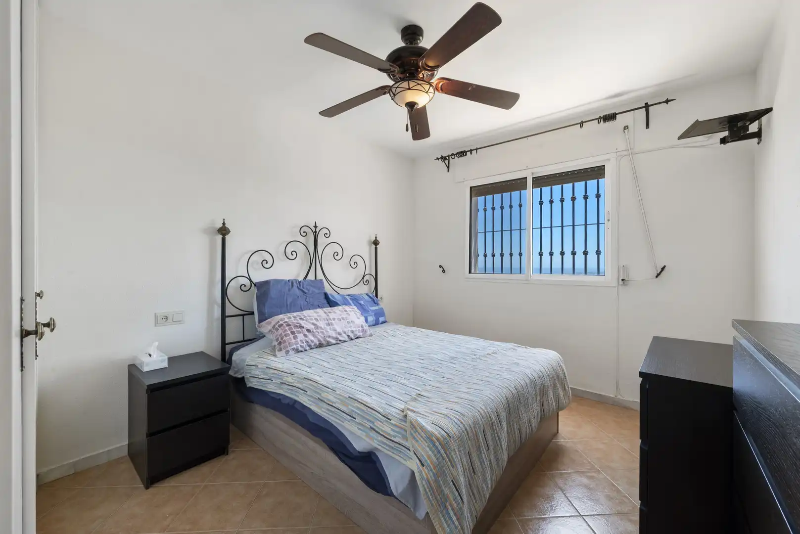 Habitación de Casa adosada en venta en Mijas con Aire acondicionado, Jardín privado y Terraza