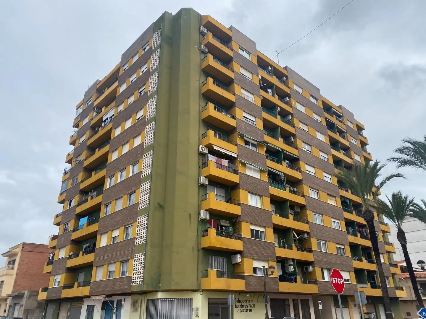 Vista exterior de Piso de alquiler en Alginet con Aire acondicionado, Amueblado y Balcón