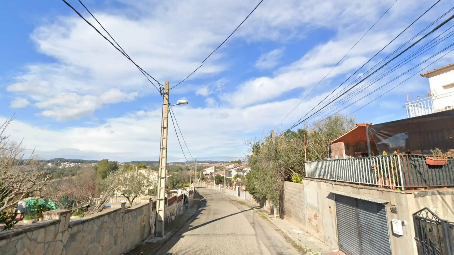 Detached house with pool for sale in Montserrat, imagen 2