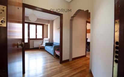 Dormitori de Pis en venda en Galdakao amb Balcó