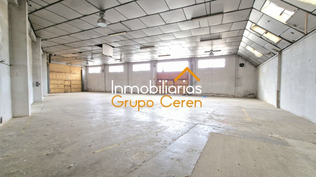 Vista exterior de Nave industrial de alquiler en Santo Domingo de la Calzada