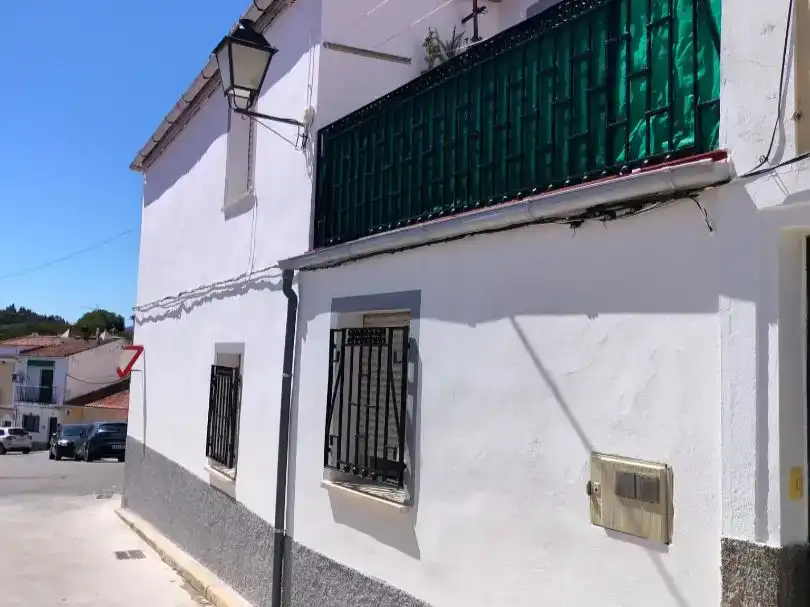 Exterior view of Flat for sale in Valencia de Alcántara