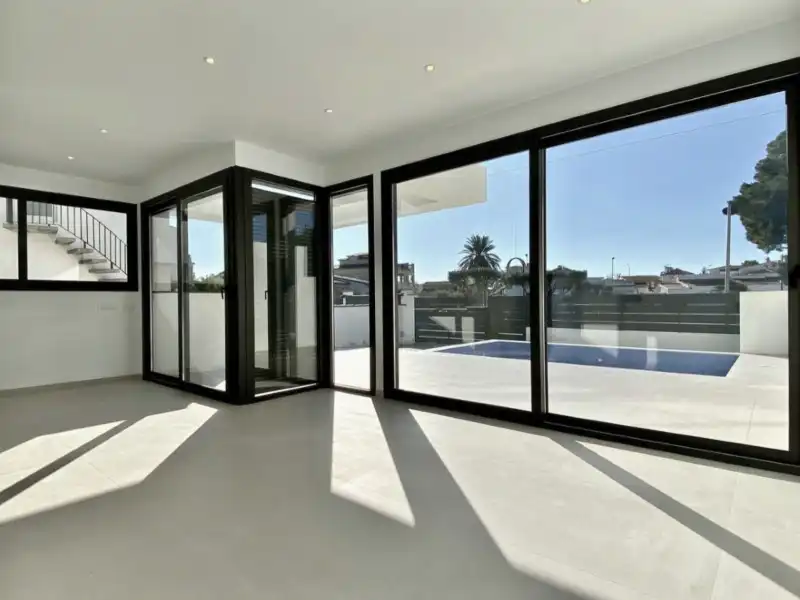 House with pool for sale in N/A, imagen 4