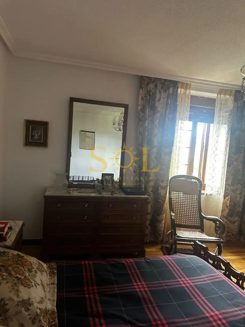 Habitación de Casa o chalet en venta en Cabrillanes con Calefacción y Jardín privado