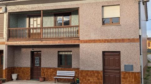 Foto 2 de Casa o xalet en venda a Lugar Corros Los, 41, Parroquias Norte, Siero