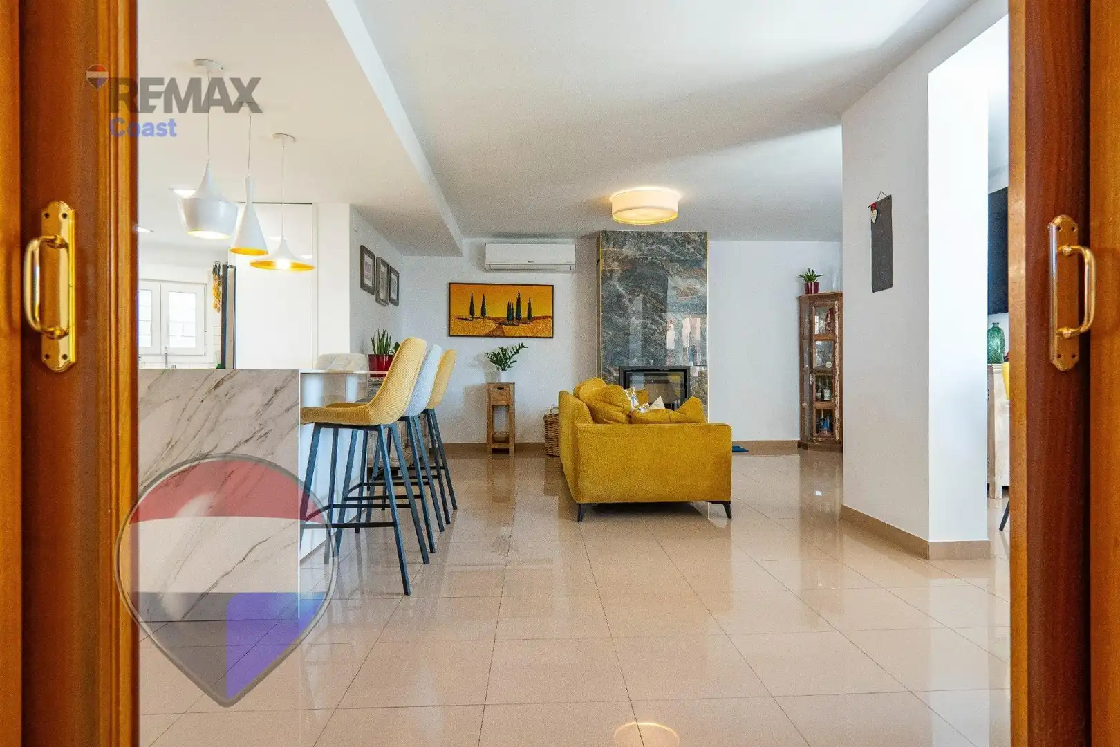 Sala de estar de Casa o chalet en venta en Rincón de la Victoria con Aire acondicionado, Calefacción y Jardín privado