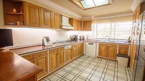 Photo 3 of Single-family semi-detached for sale in  Cies, 14, Petrer, Alicante