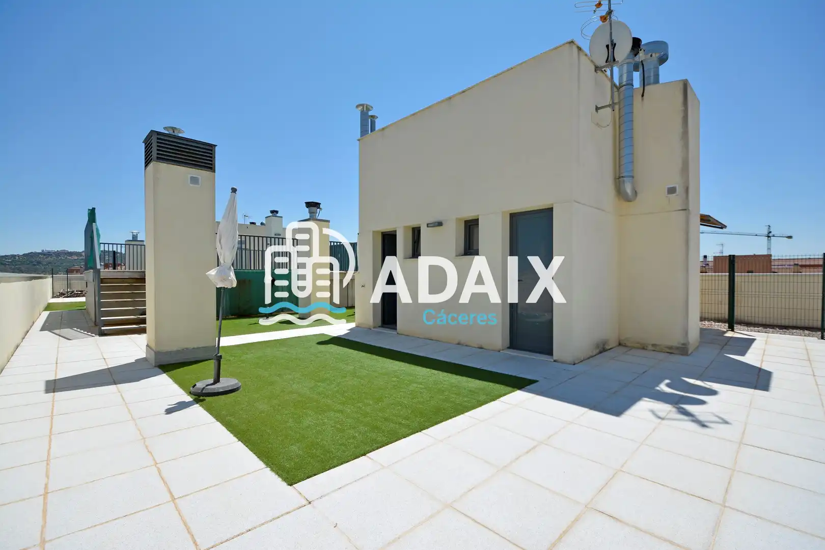 Garden of Flat for sale in Cáceres  with Air Conditioner, Heating and Terrace