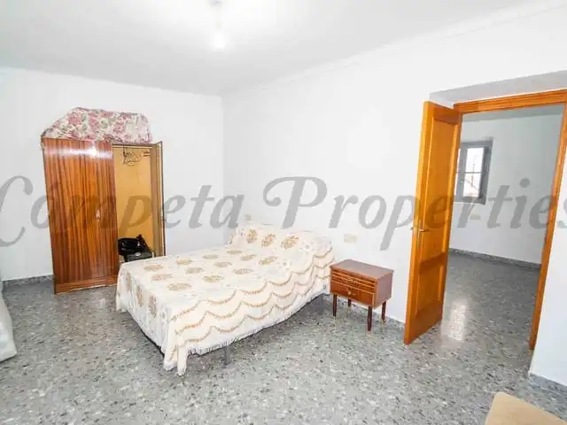 Casa adosada en venda a Torrox Pueblo