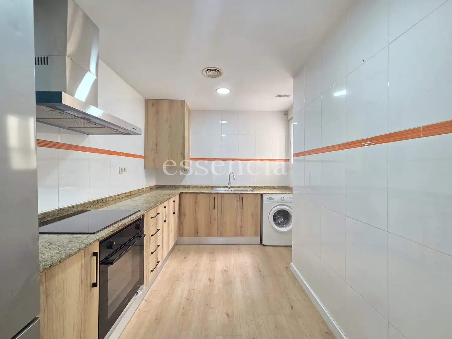 Kitchen of Flat for sale in Gandia  with Air Conditioner, Storage room and Balcony