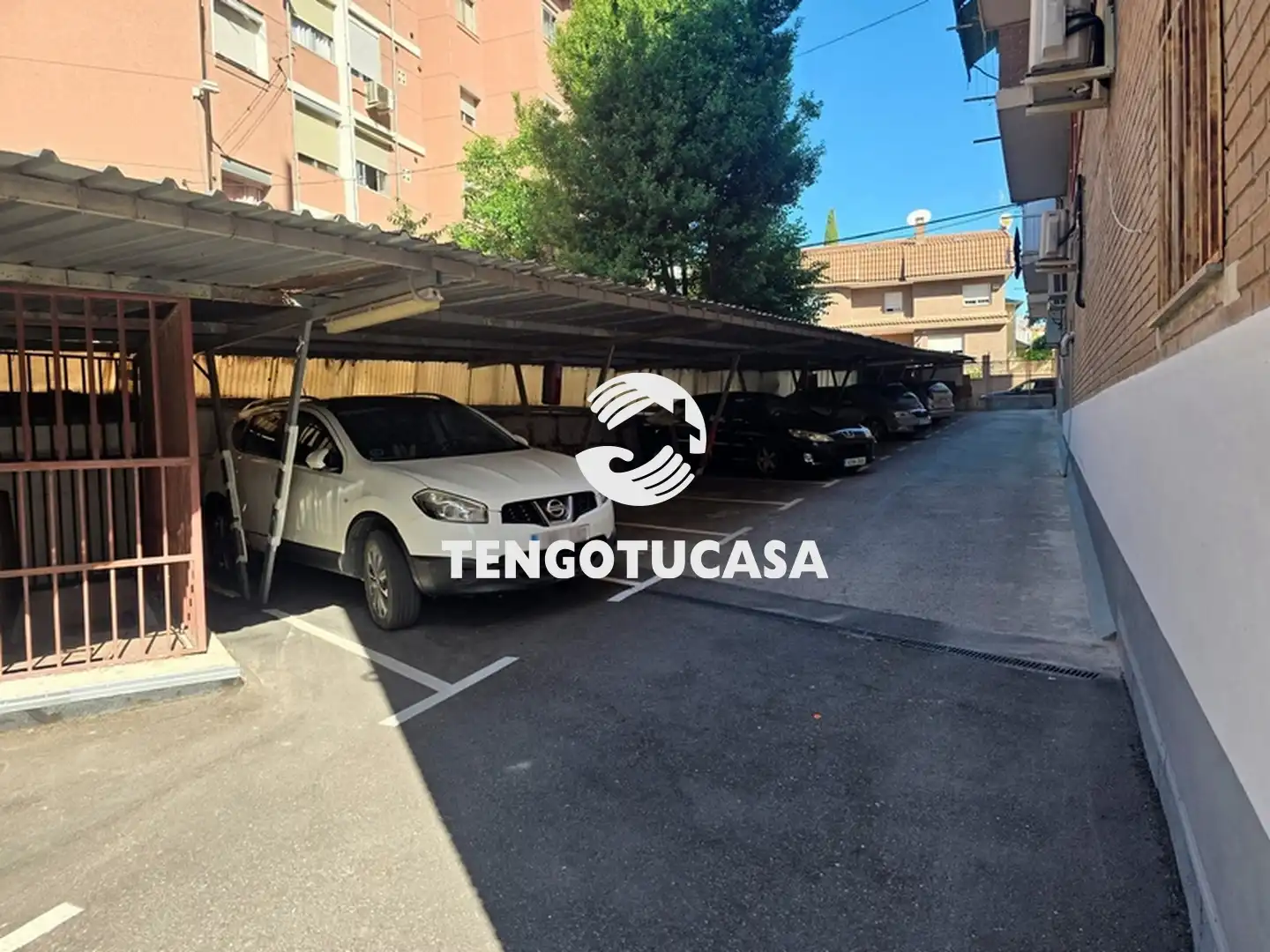 Parking of Garage for rent in Madrid