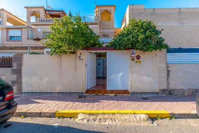 Casa-chalet en Venta en Parque Acuático - Sector 25