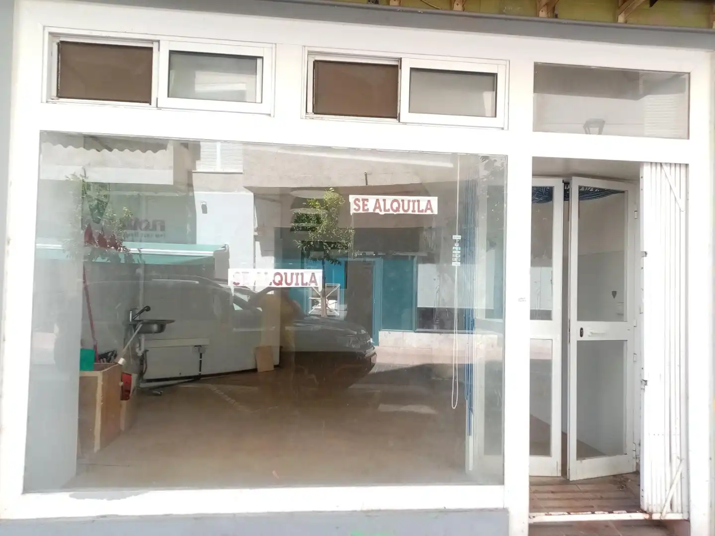 Locale commerciale in affitto a Estepona Pueblo