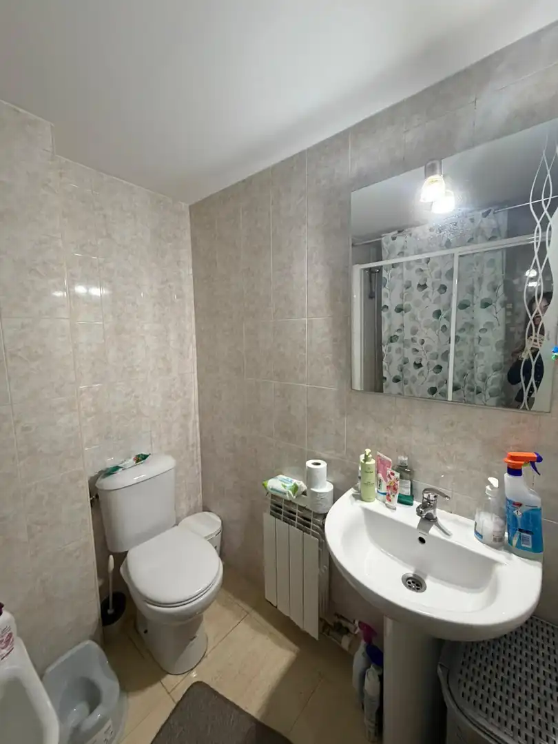 Baño de Piso en venta en Lleida con Terraza y Balcón