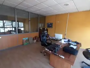Fabrikhallen zum Verkauf in Fuenlabrada