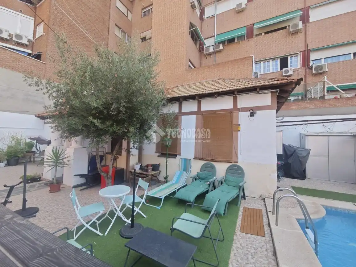 Terrassa de Casa o xalet en venda en Madrid amb Calefacció i Piscina