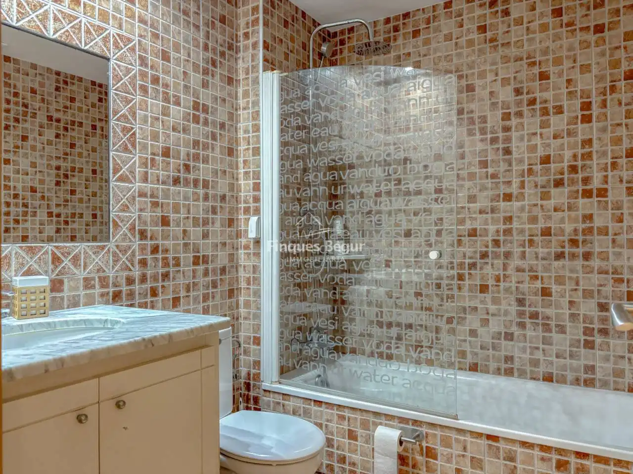 Baño de Casa adosada en venta en Palafrugell con Aire acondicionado, Calefacción y Terraza
