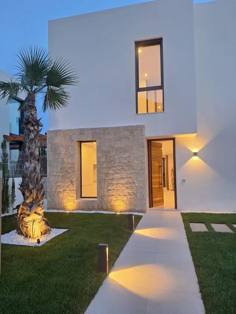 Chalet con piscina en venta en Golf Bahía, imagen 26