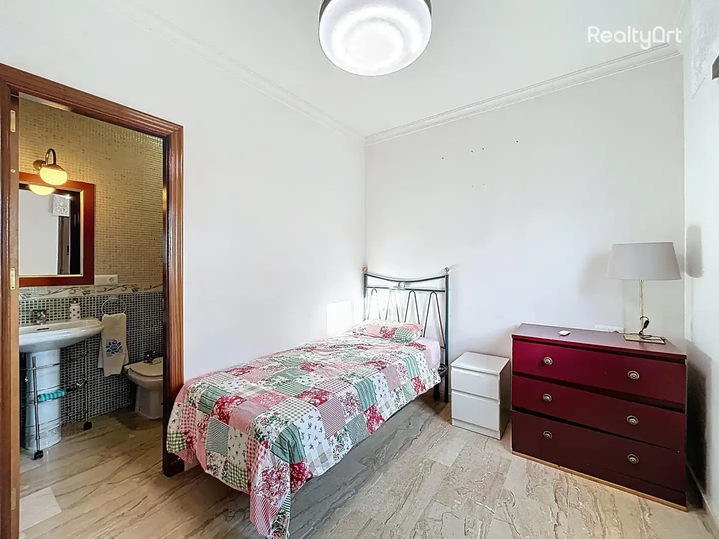 Habitación de Dúplex en venta en Sevilla con Aire acondicionado, Calefacción y Terraza