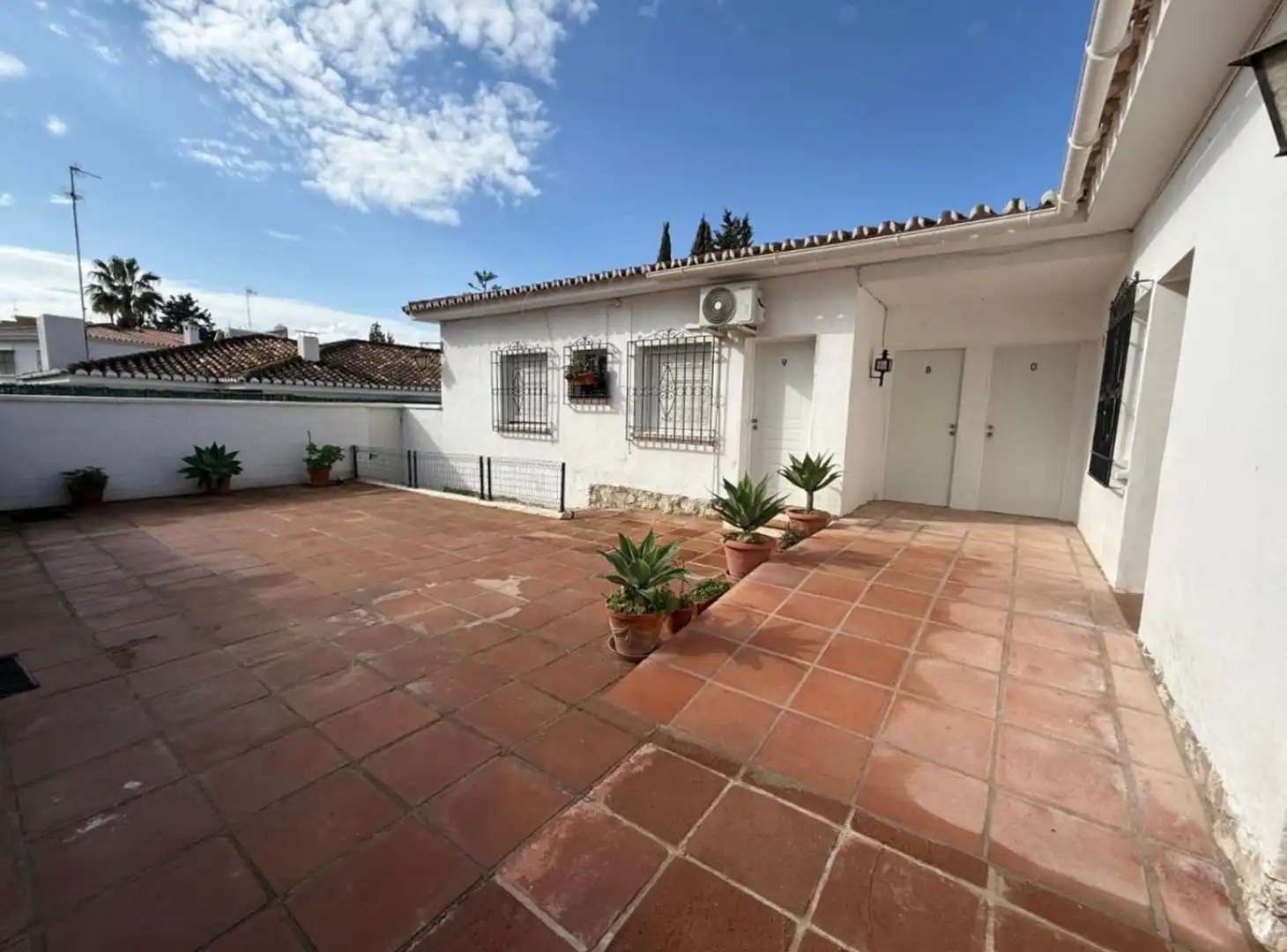 Vista exterior de Edificio en venta en Málaga