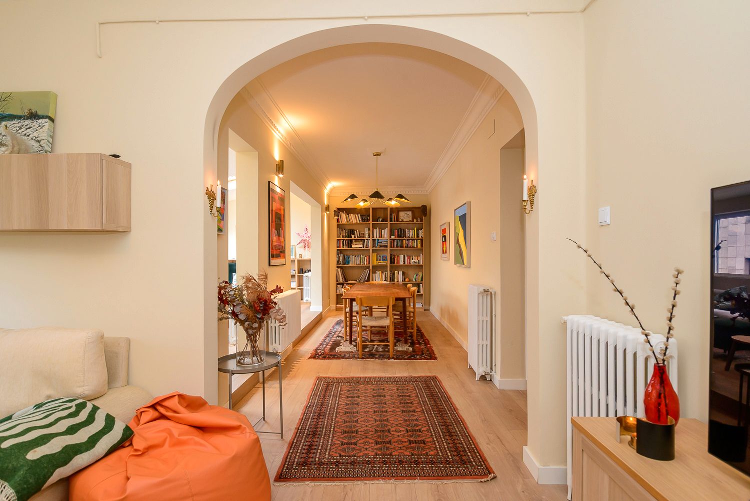 Pis en venda en Oviedo  amb Terrassa i Moblat