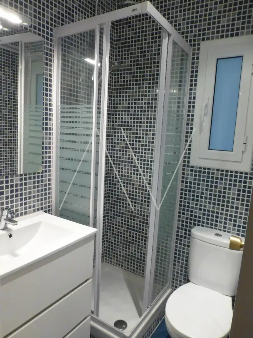 Bany de Estudi en venda en Barcelona amb Aire condicionat