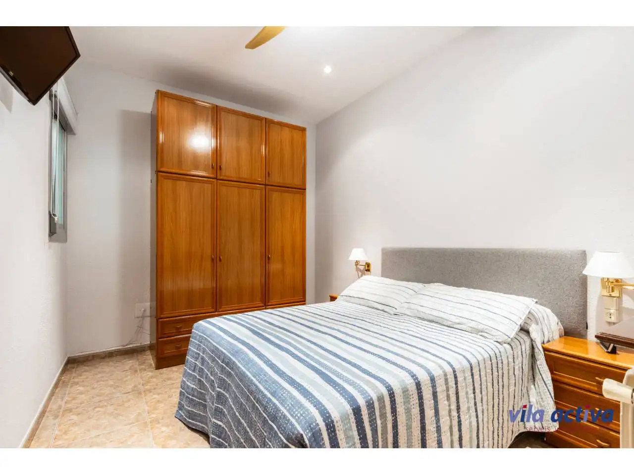 Dormitori de Casa adosada en venda en Terrassa amb Calefacció i Terrassa