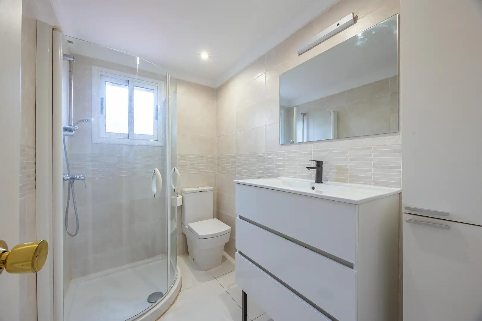 Baño de Casa o chalet en venta en Las Palmas de Gran Canaria con Aire acondicionado, Terraza y Trastero