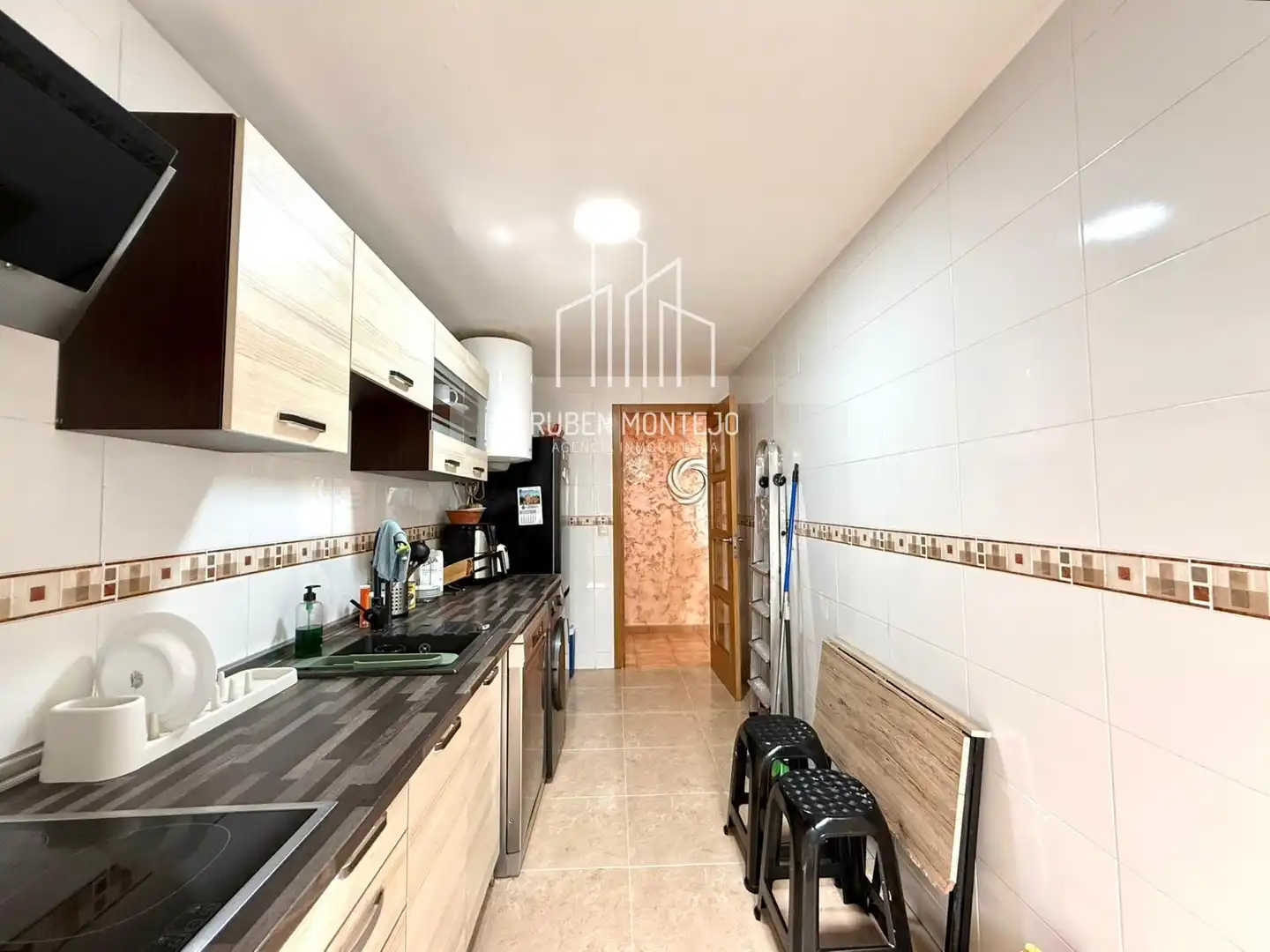 Cocina de Piso en venta en Castellanos de Moriscos con Calefacción, Horno y Lavadora